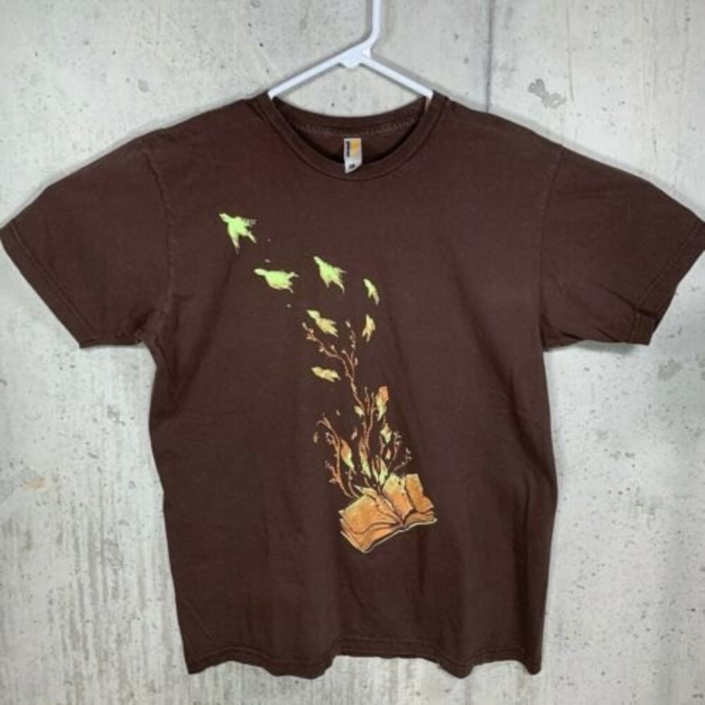 Shirt.Woot! Size Large Birds Book Brown T Shirt Short Sleeve